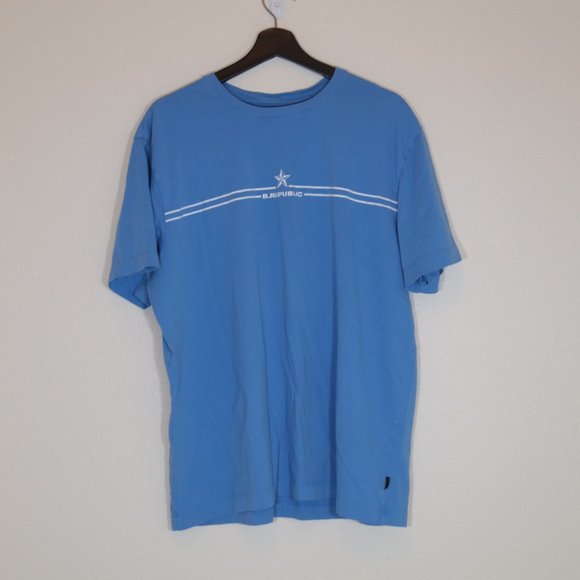 Banana republic logo tshirt